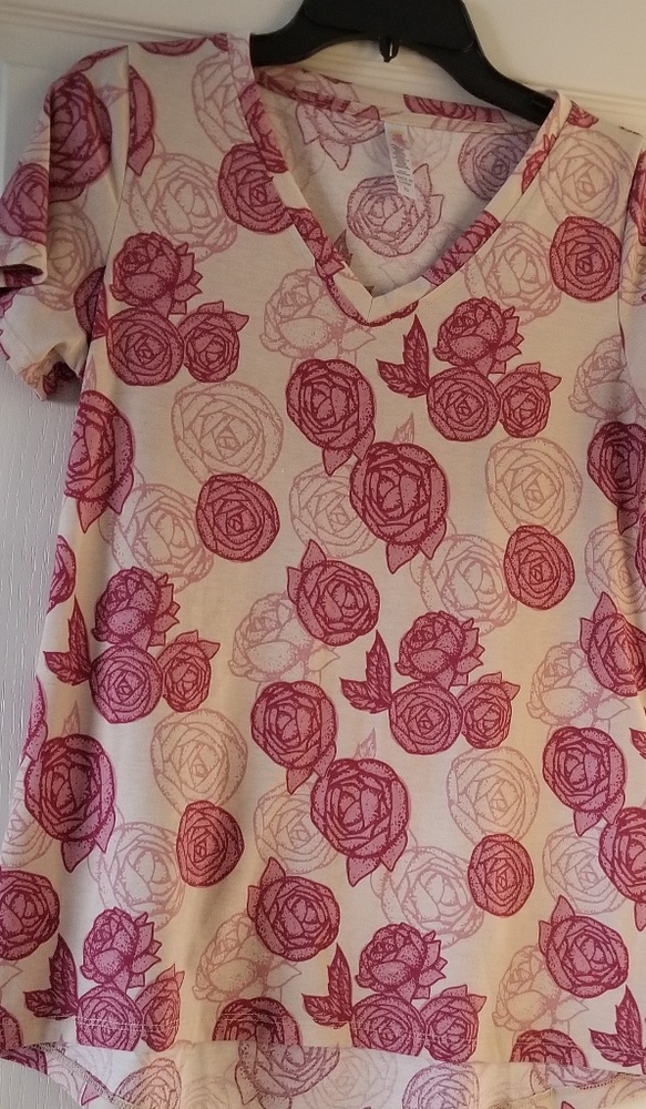 Lularoe Christy T